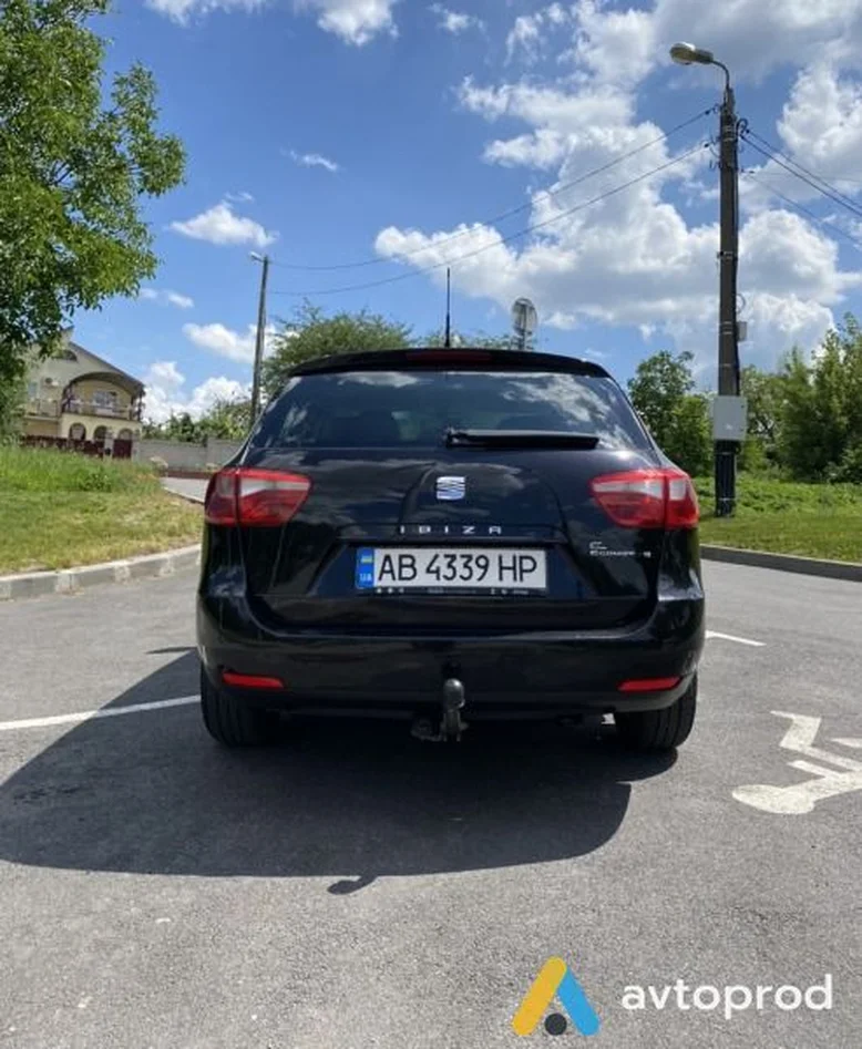 Фото 4 - Seat Ibiza 2011