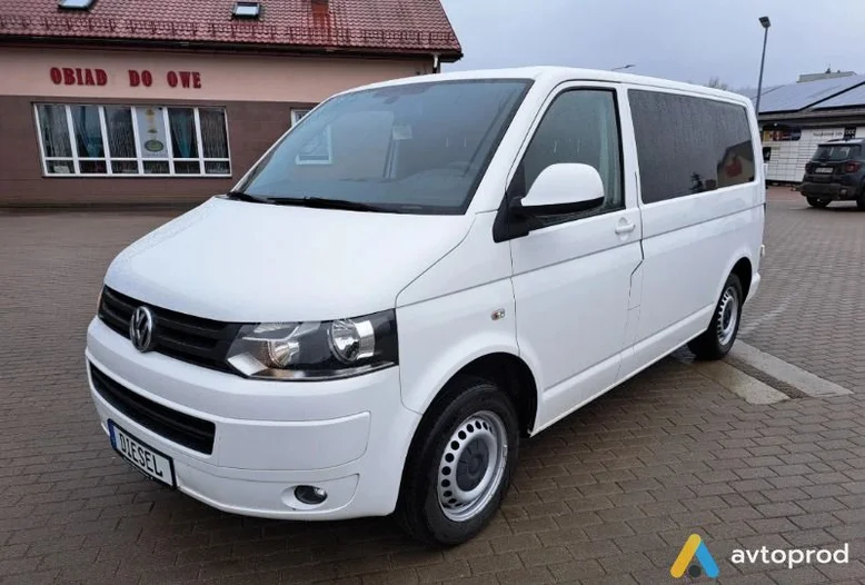 Фото 1 - Volkswagen T5 (Transporter) 2013