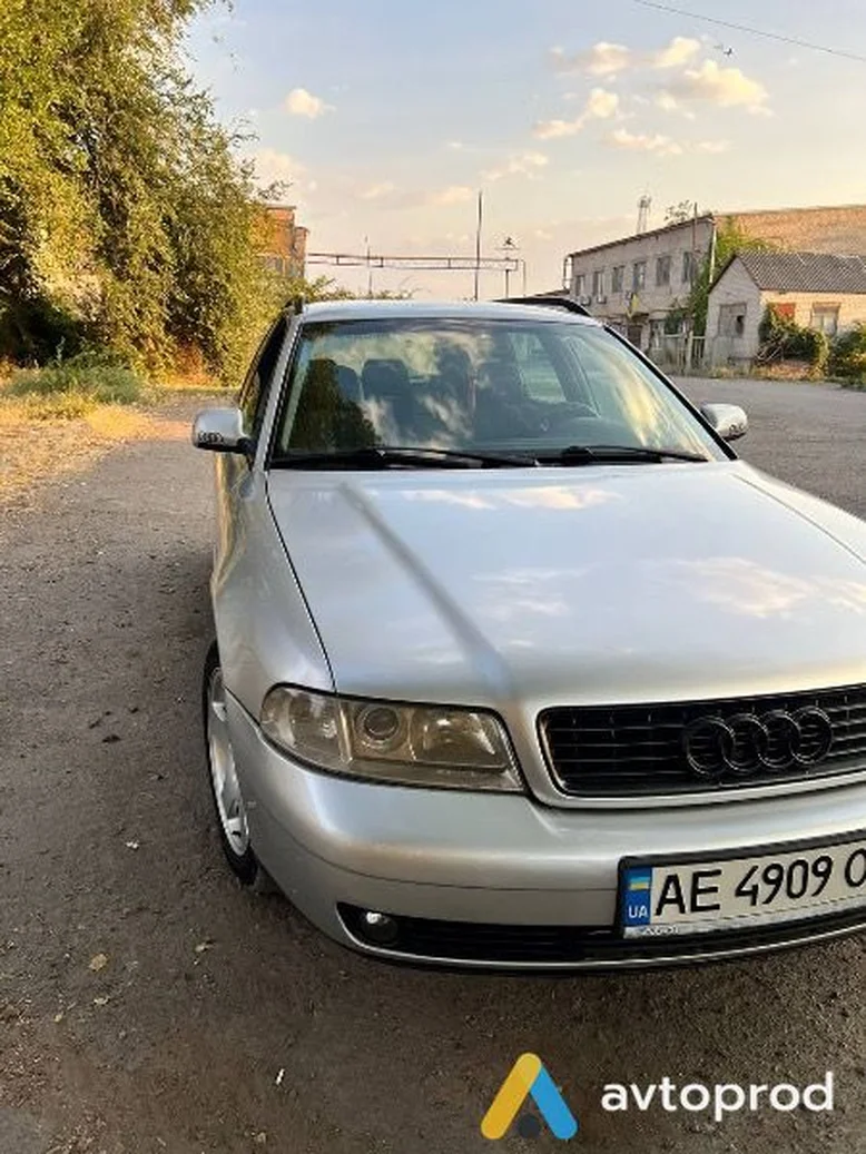Фото 1 - Audi A4 2002