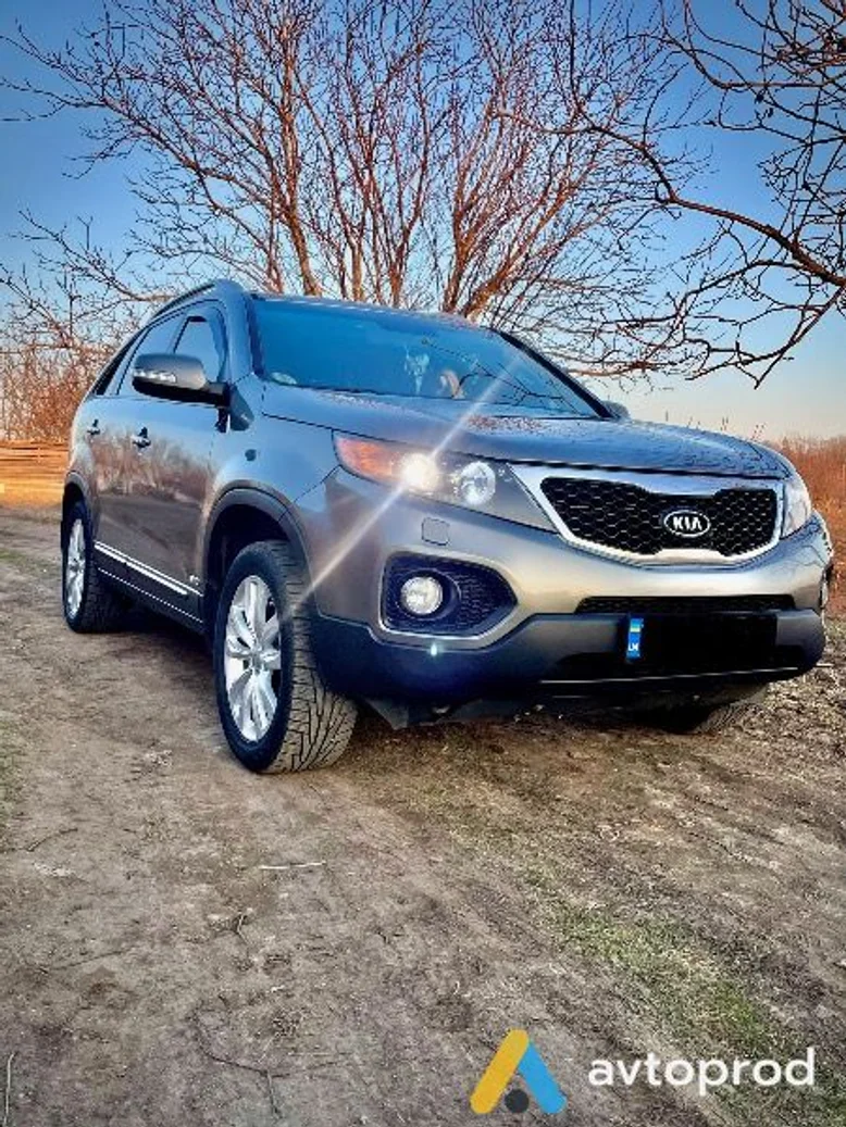 Фото 4 - Kia Sorento 2012