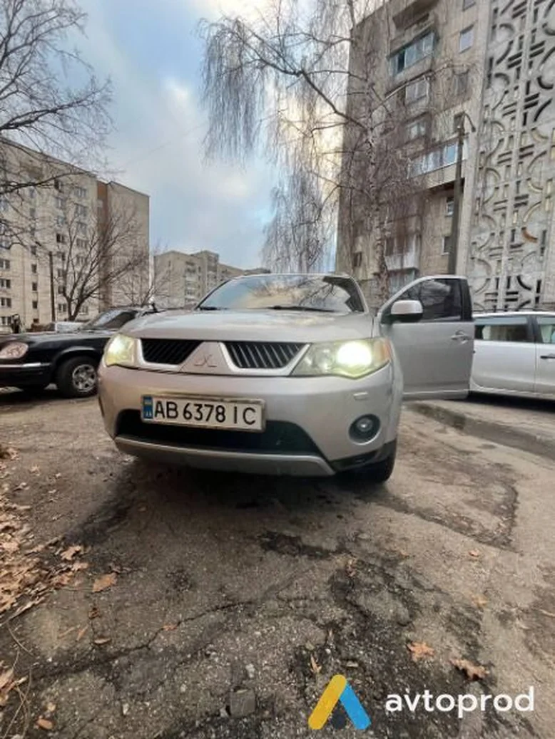 Фото 1 - Mitsubishi Outlander 2007