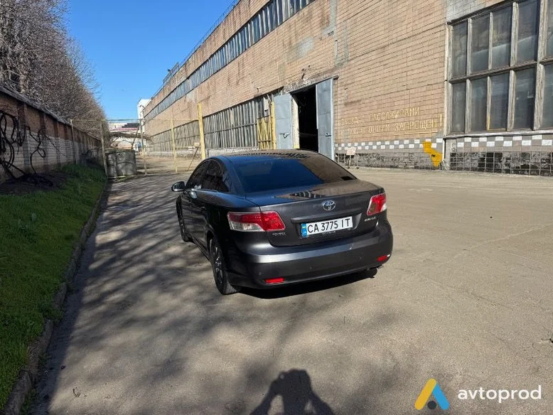 Фото 4 - Toyota Avensis 2009
