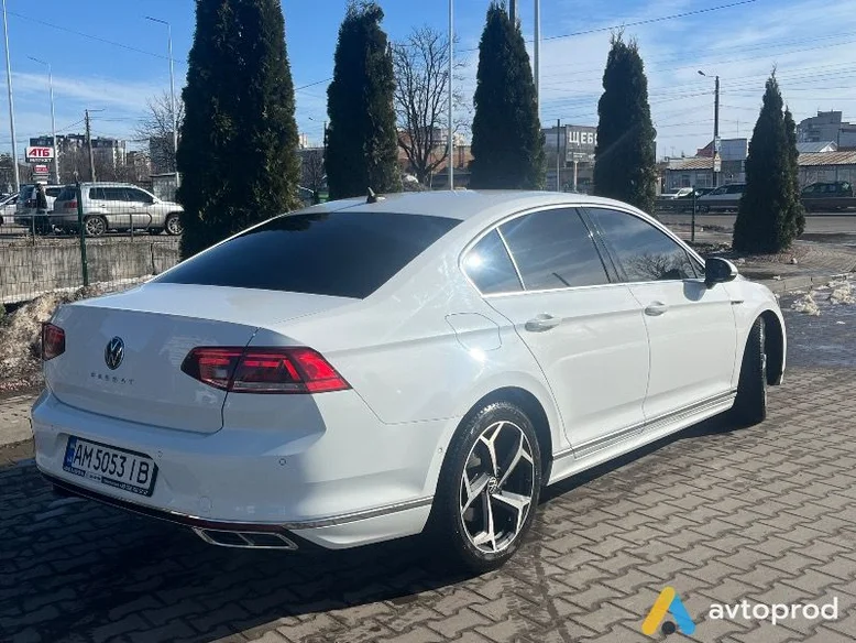 Фото 3 - Volkswagen Passat 2021