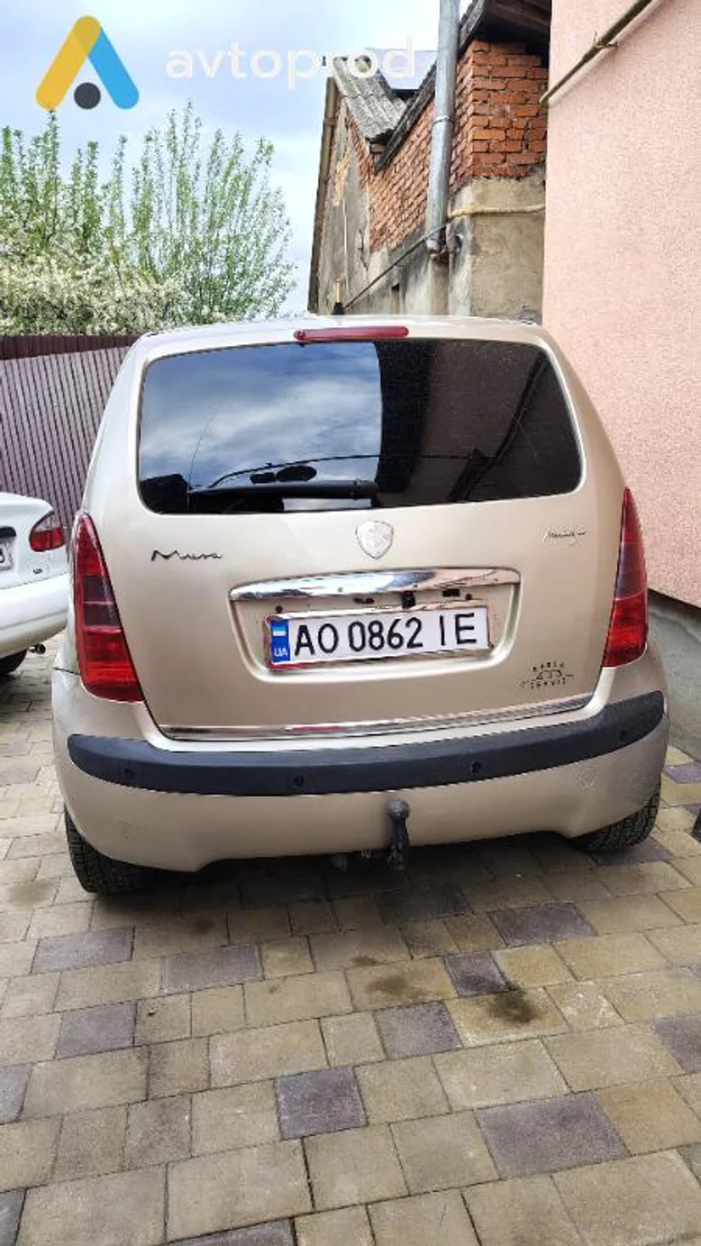 Фото 2 - Lancia Musa 2004