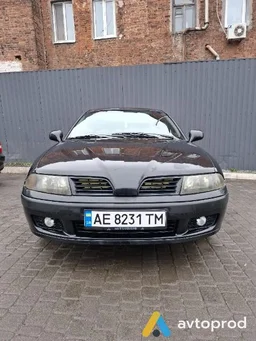 Photo 2 - Mitsubishi Carisma 2002