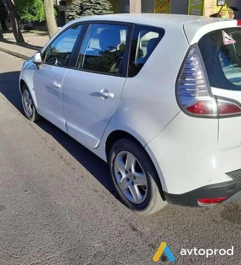 Фото 3 - Renault Scenic 2016