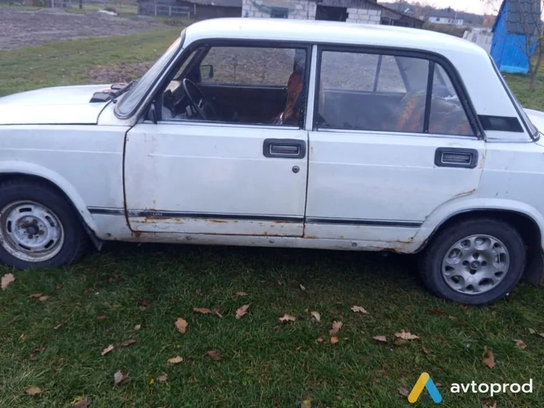Фото 2 - VAZ 2105 1988