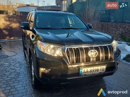 Фото 2 - Toyota Land Cruiser 2017