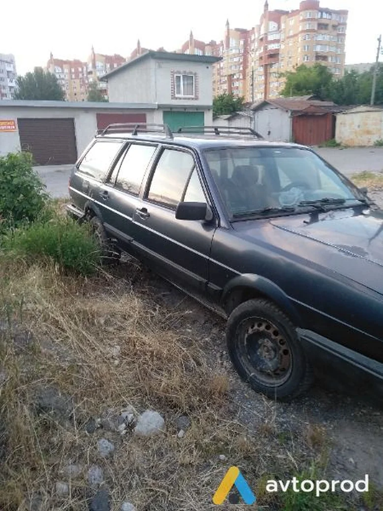 Фото 4 - Volkswagen Passat 1988