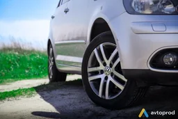 Фото 2 - Volkswagen Golf E 2007