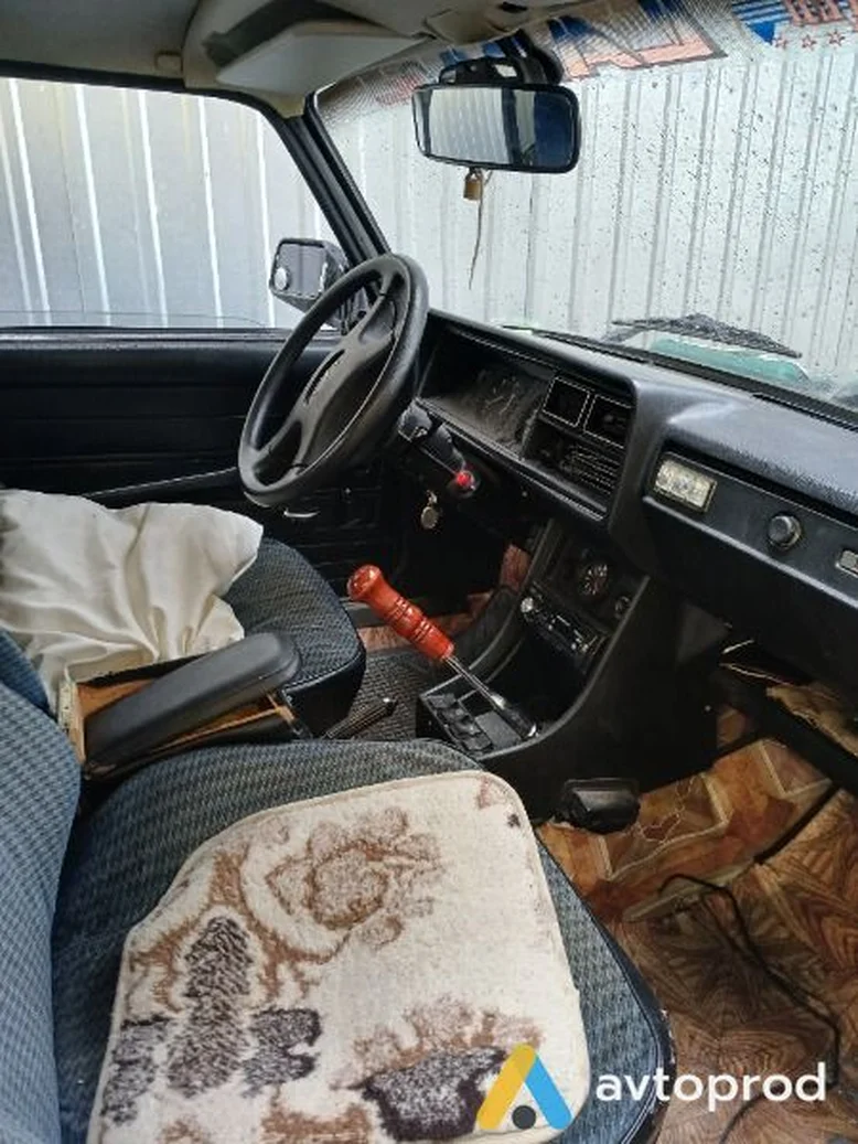 Фото 1 - VAZ 2107 2006
