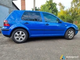 Photo 2 - Volkswagen Golf 2001