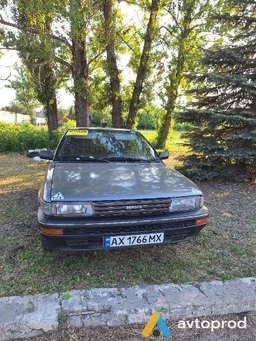 Photo 3 - Toyota Corolla 1989