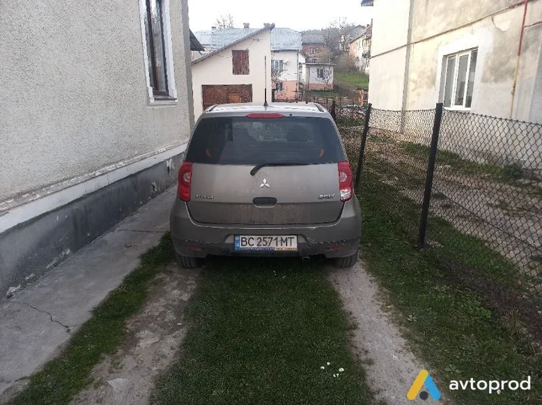 Фото 2 - Mitsubishi Colt 2009