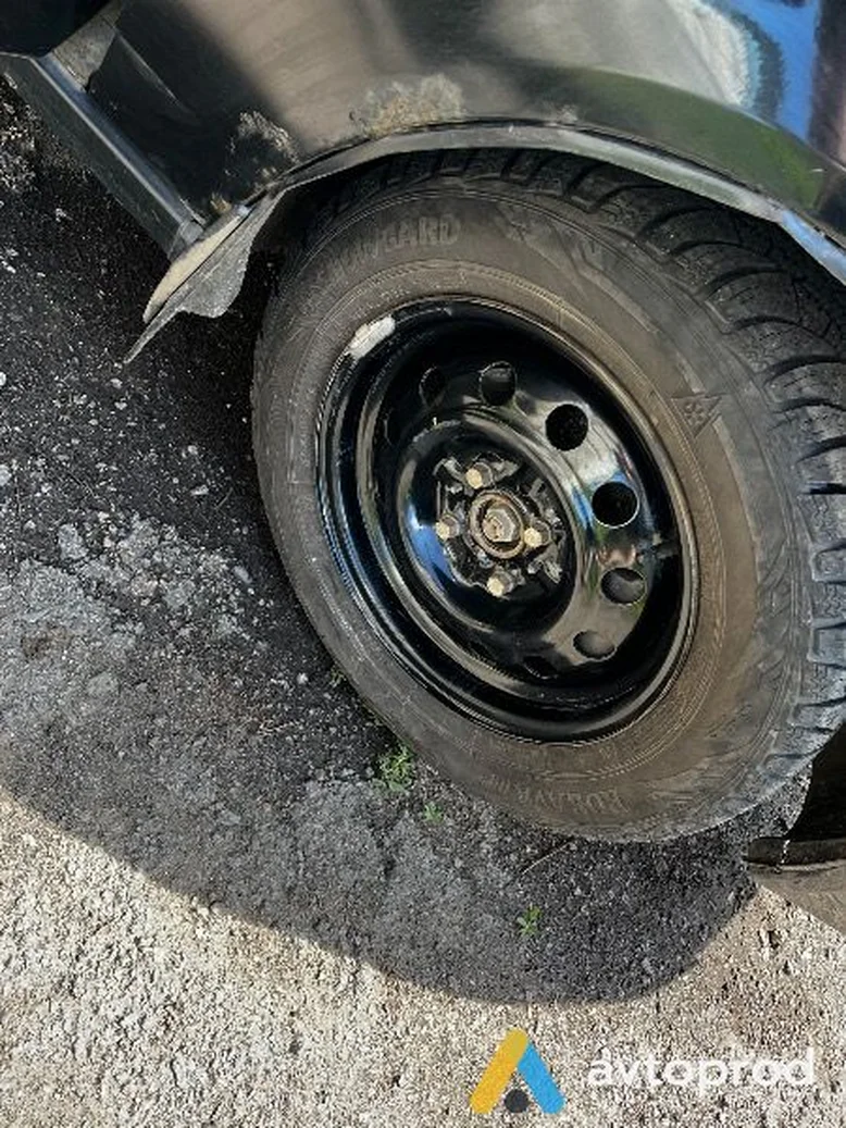 Фото 2 - VAZ Priora 2007