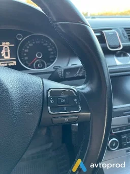 Photo 3 - Volkswagen Passat 2011