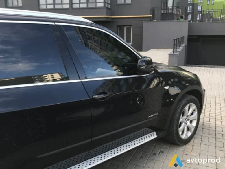 Фото 3 - BMW X5 2010