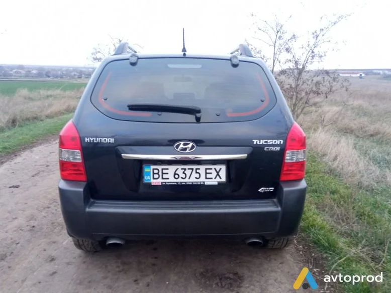 Фото 2 - Hyundai Tucson 2012