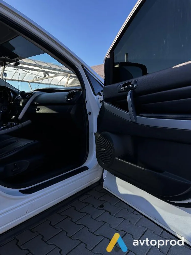 Фото 4 - Mazda CX-7 2010