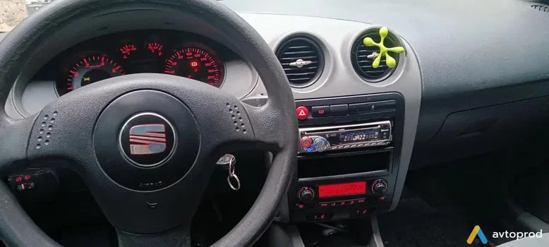 Фото 4 - Seat Ibiza 2005