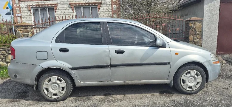 Фото 3 - Chevrolet Aveo 2005
