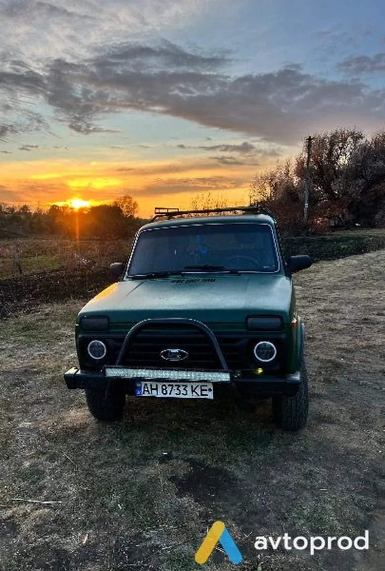 Фото 1 - VAZ 21214 Тайга 2004