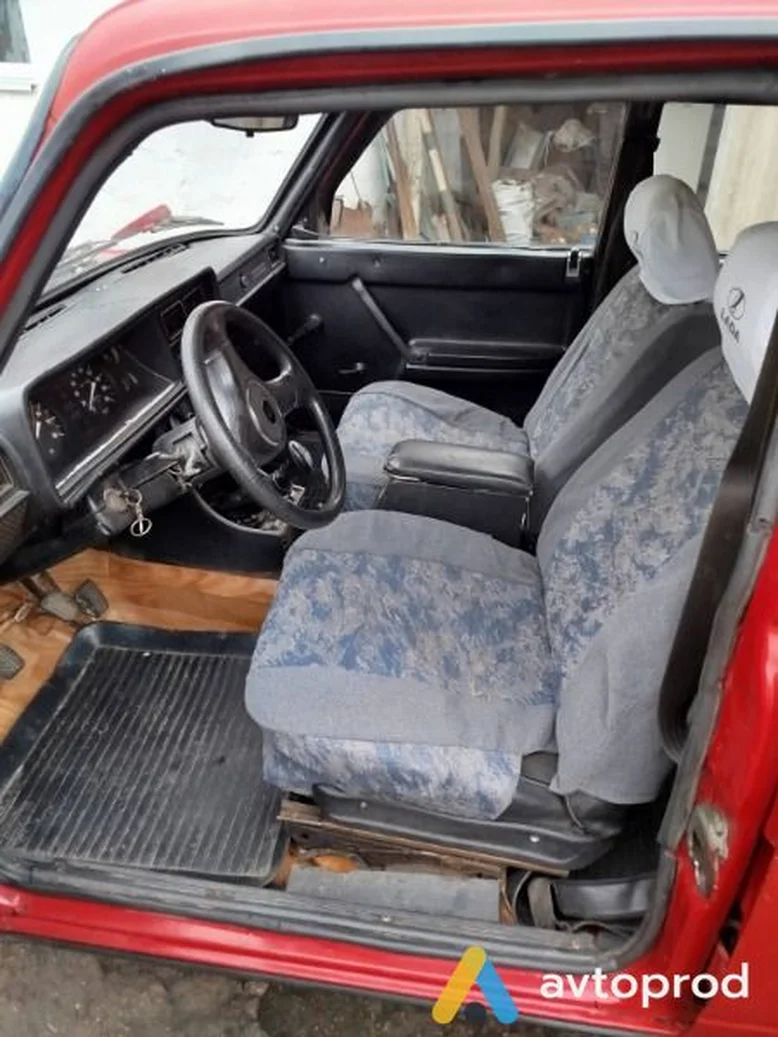 Фото 4 - VAZ 2104 1990