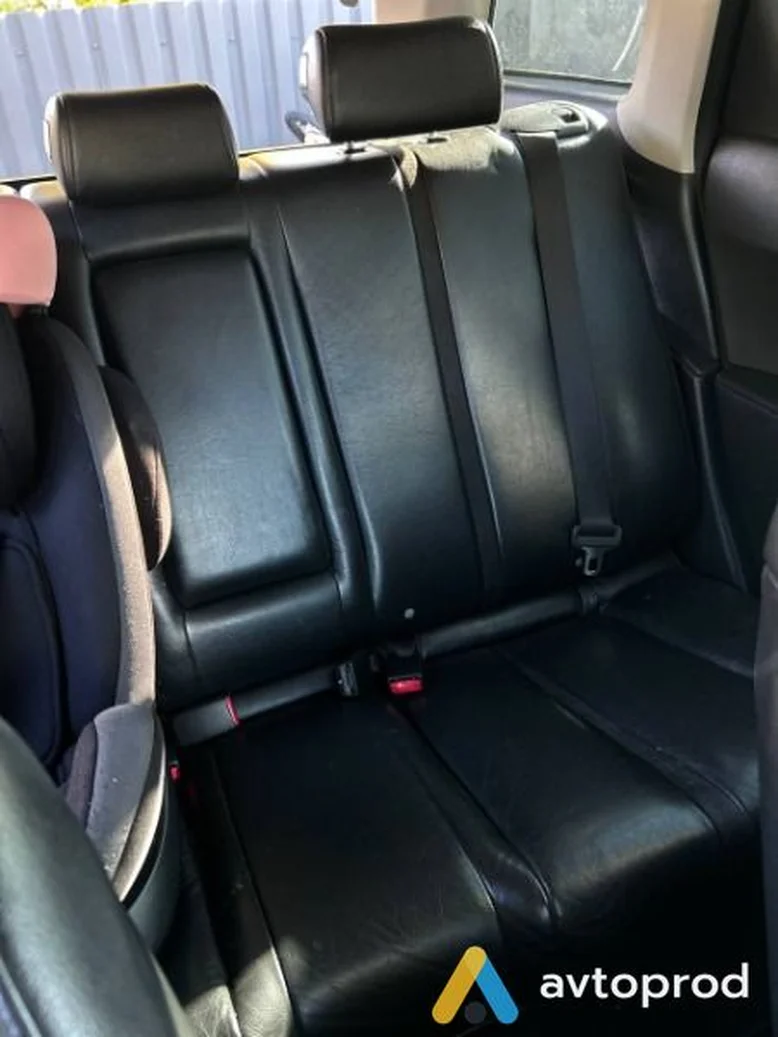 Фото 3 - Mazda CX-7 2010