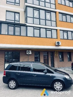 Photo 3 - Opel Zafira 2009