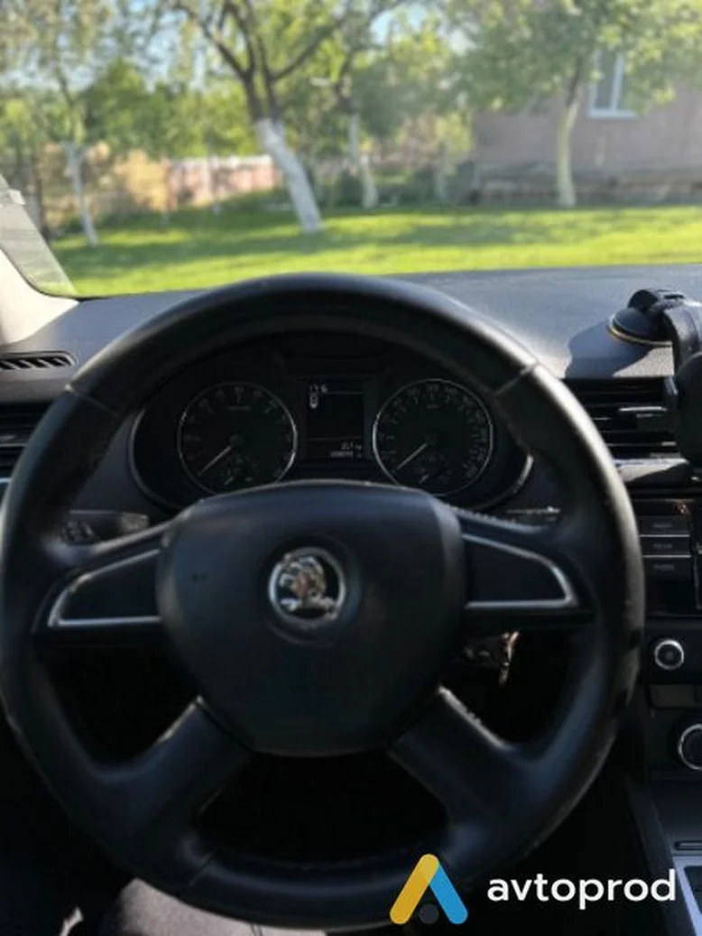 Фото 4 - Skoda Octavia 2015