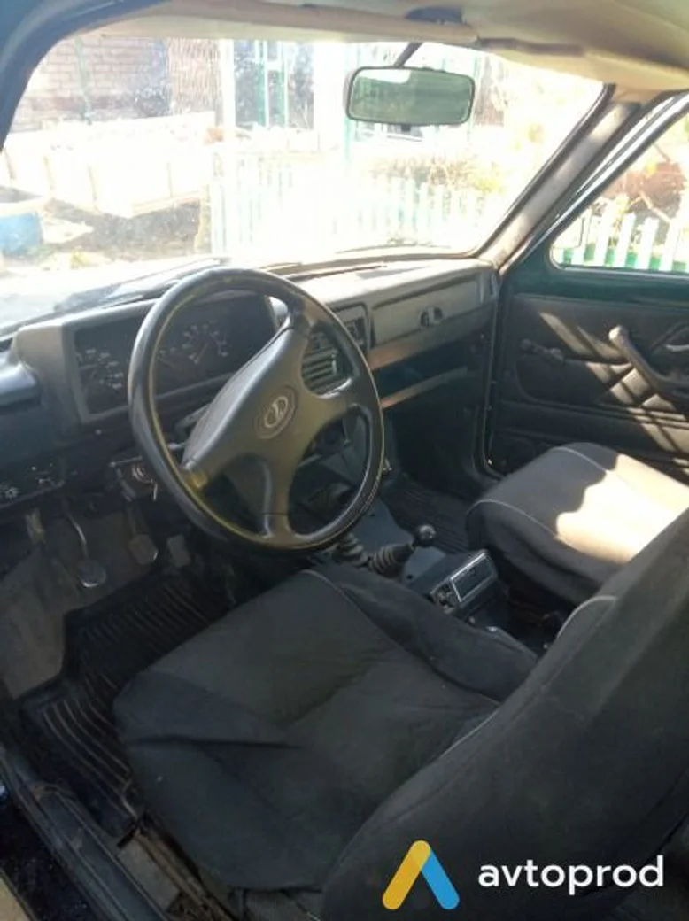 Фото 1 - VAZ 2121 (Нива) 2001