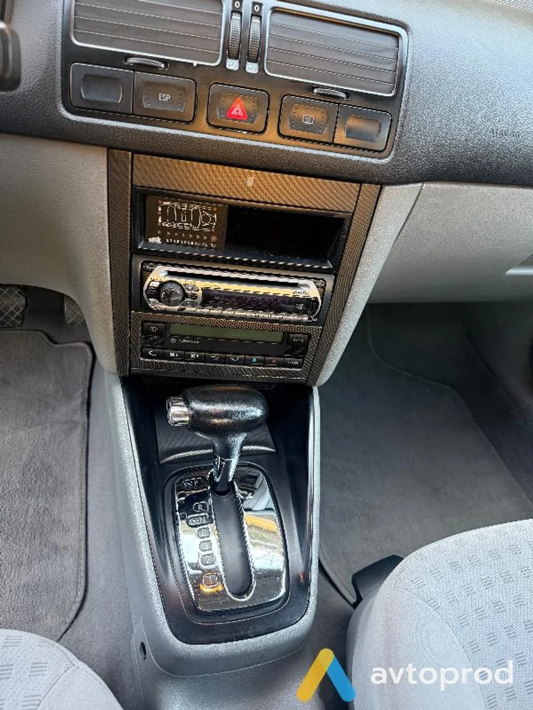 Фото 4 - Volkswagen Bora 2000