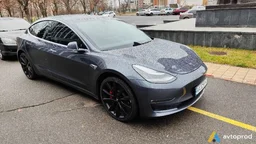 Photo 4 - Tesla Model 3 2020