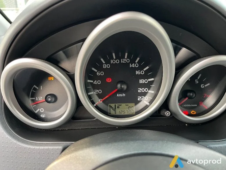 Фото 2 - Mitsubishi Colt 2005