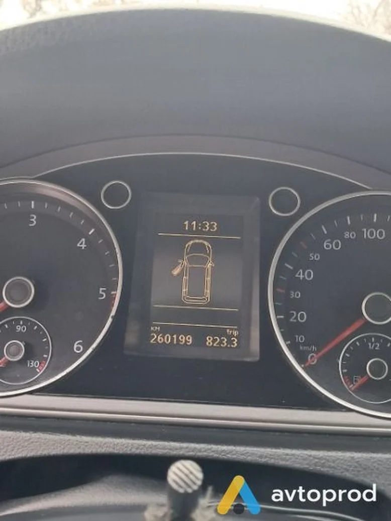 Фото 4 - Volkswagen Passat 2012