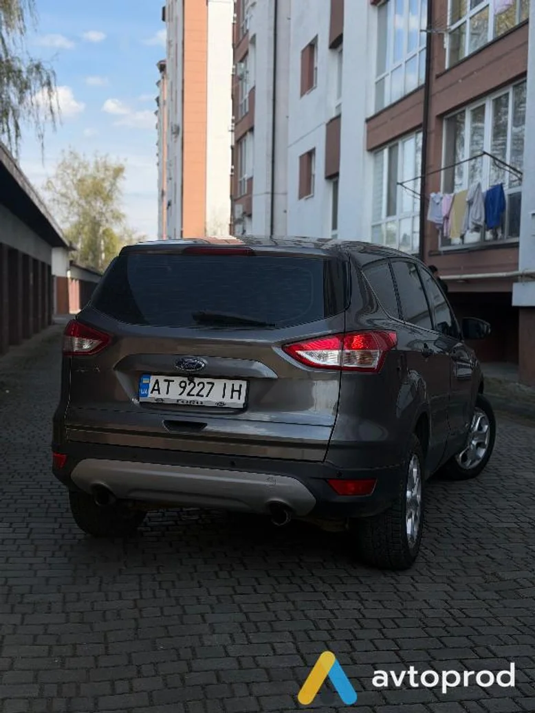 Фото 4 - Ford Kuga 2014