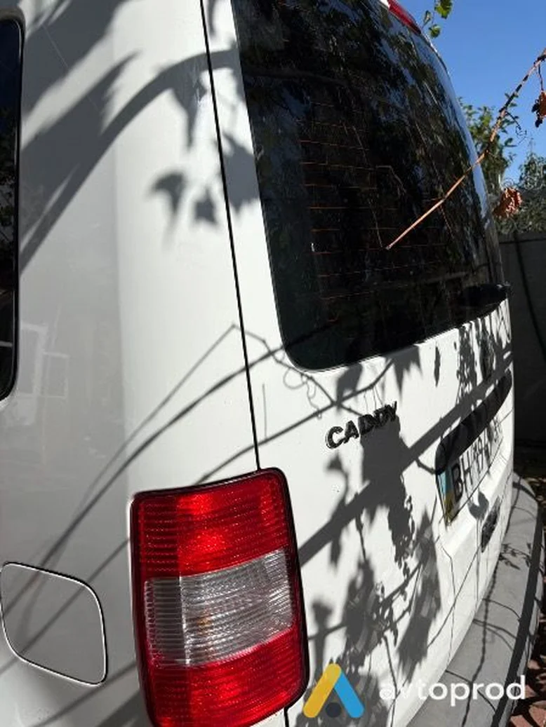 Фото 4 - Volkswagen Caddy 2010