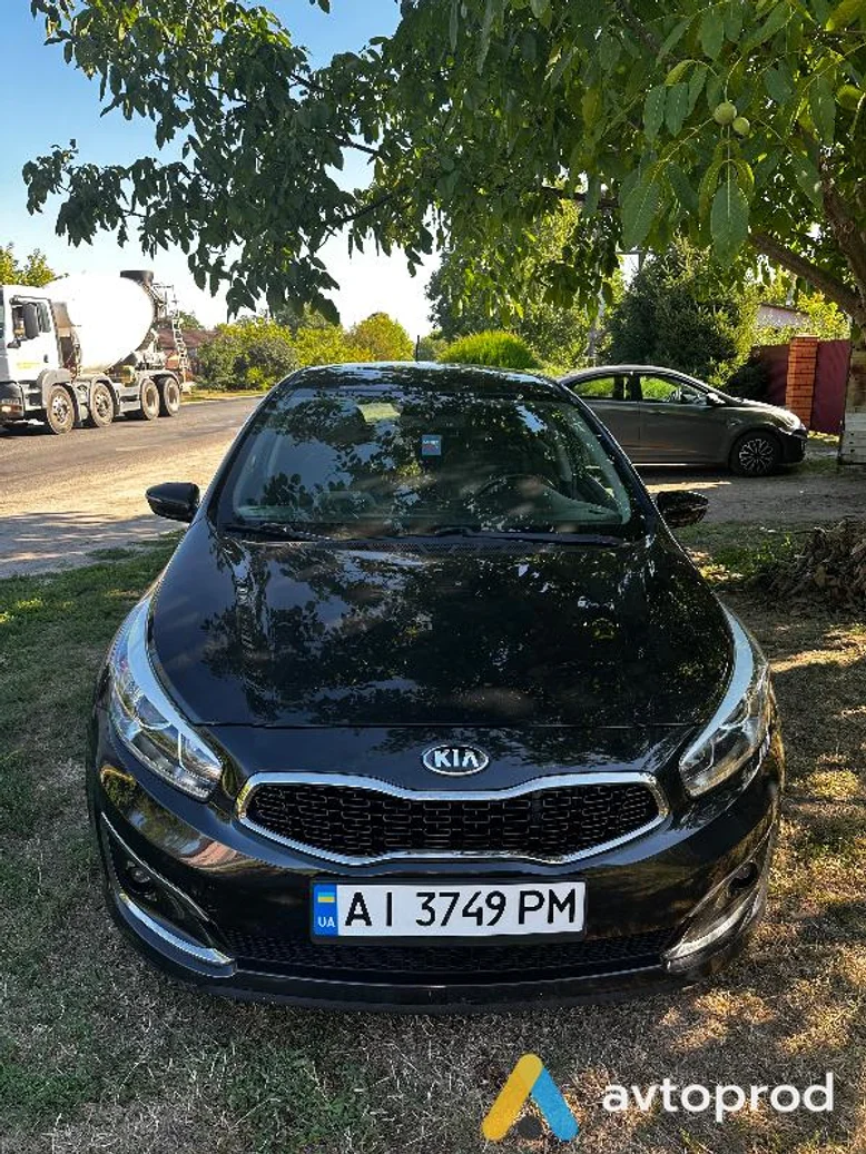 Фото 4 - Kia Cee'd 2015