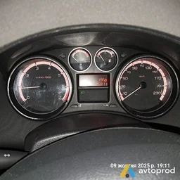 Photo 3 - Peugeot 308 2010