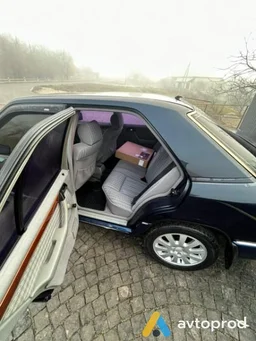 Photo 4 - Mercedes-Benz 200 1992