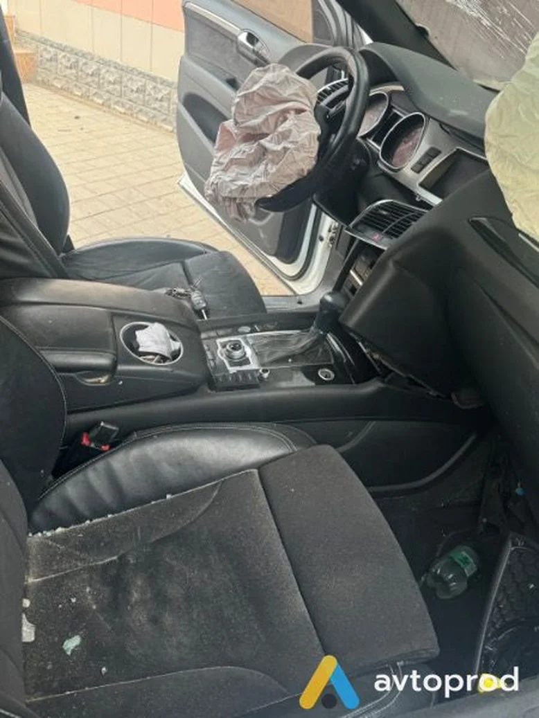 Фото 3 - Audi Q7 2013