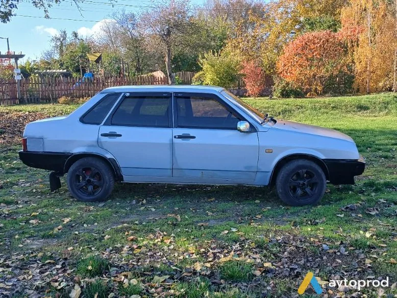 Фото 2 - VAZ 21099 2005