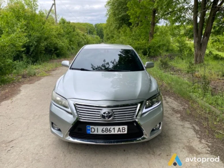 Фото 1 - Toyota Camry 2010