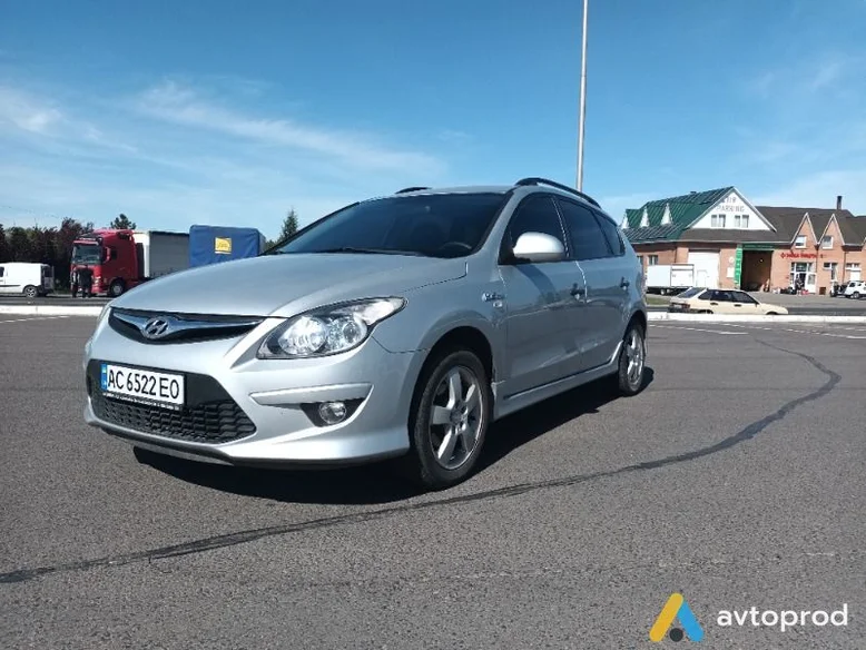 Фото 4 - Hyundai i30 2010