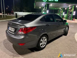 Photo 3 - Hyundai Accent 2013