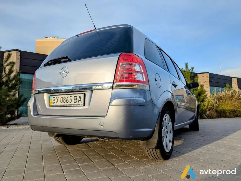 Фото 4 - Opel Zafira 2009