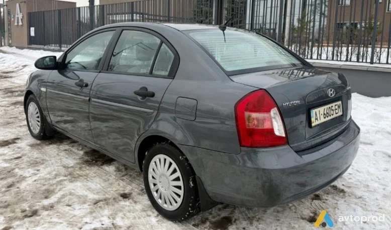 Фото 4 - Hyundai Accent 2008