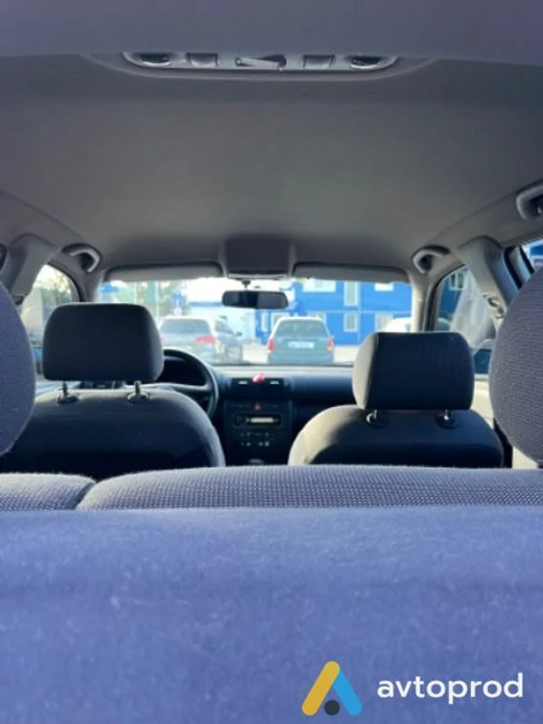 Фото 4 - Audi A3 2001