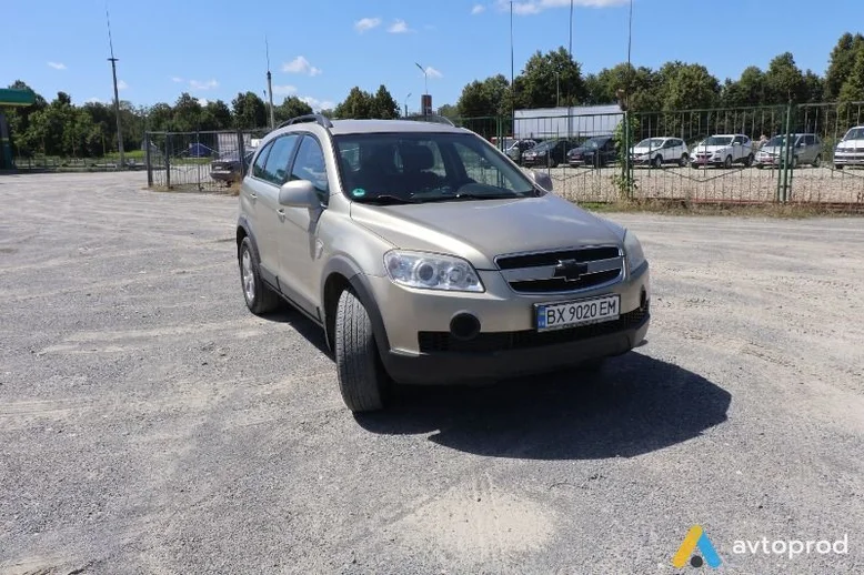 Фото 2 - Chevrolet Captiva 2010