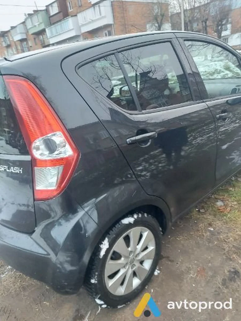 Фото 3 - Suzuki Splash 2010